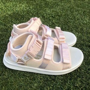 New Balance Sandals